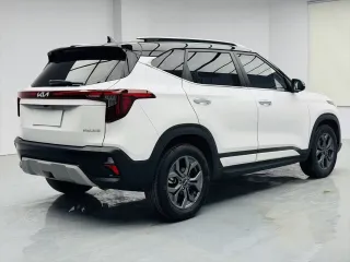 Kia Seltos 2023 — фото 6 из 26