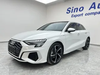 Audi A3 2022 — фото 1 из 23
