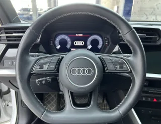 Audi A3 2023 — фото 14 из 25