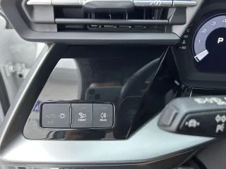 Audi A3 2023 — фото 11 из 25