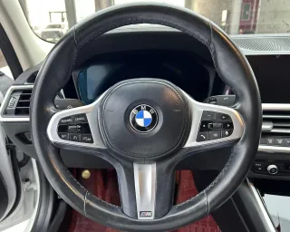 BMW 3-Series 2022 — фото 14 из 24