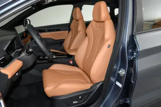 Geely Coolray 2026 — фото 13 из 27
