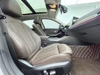 BMW 3-Series 2023 — фото 10 из 26