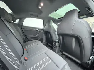 Audi A3 2023 — фото 12 из 25