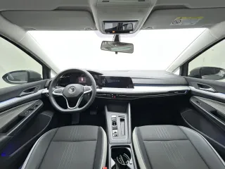 Volkswagen Golf 2023 — фото 7 из 22