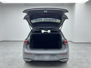 Volkswagen Golf 2023 — фото 19 из 22