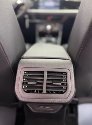 Volkswagen Lavida 2022 — фото 10 из 14