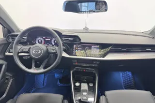 Audi A3 2021 — фото 15 из 18