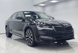 Skoda Superb 2023 — фото 3 из 20