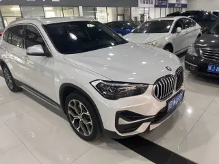 BMW X1 2022 — фото 9 из 21