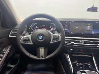 BMW 3-Series 2023 — фото 13 из 31