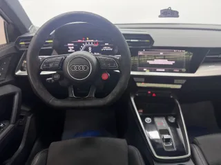 Audi A3 2022 — фото 14 из 19