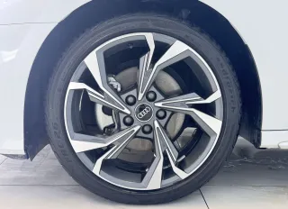 Audi A3 2022 — фото 17 из 19
