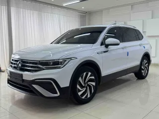 Volkswagen TIGUAN L 2022 — фото 1 из 6