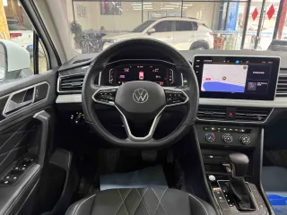 Volkswagen Tiguan L 2022 — фото 39 из 50