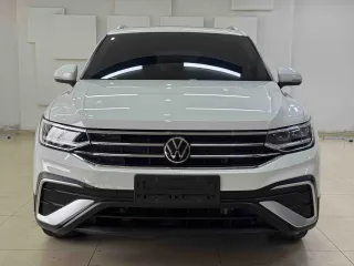 Volkswagen Tiguan L 2022 — фото 3 из 50