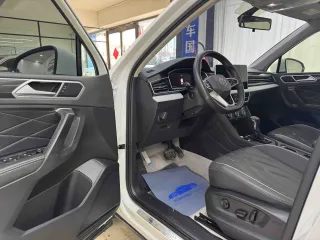Volkswagen Tiguan L 2023 — фото 3 из 8