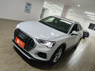 Audi Q3 2021 — фото автомобиля из Китая