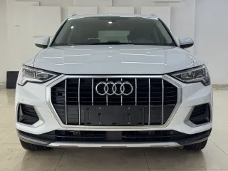 Audi Q3 2021 — фото 2 из 28