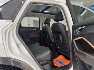 Audi Q3 2021 — фото 9 из 28